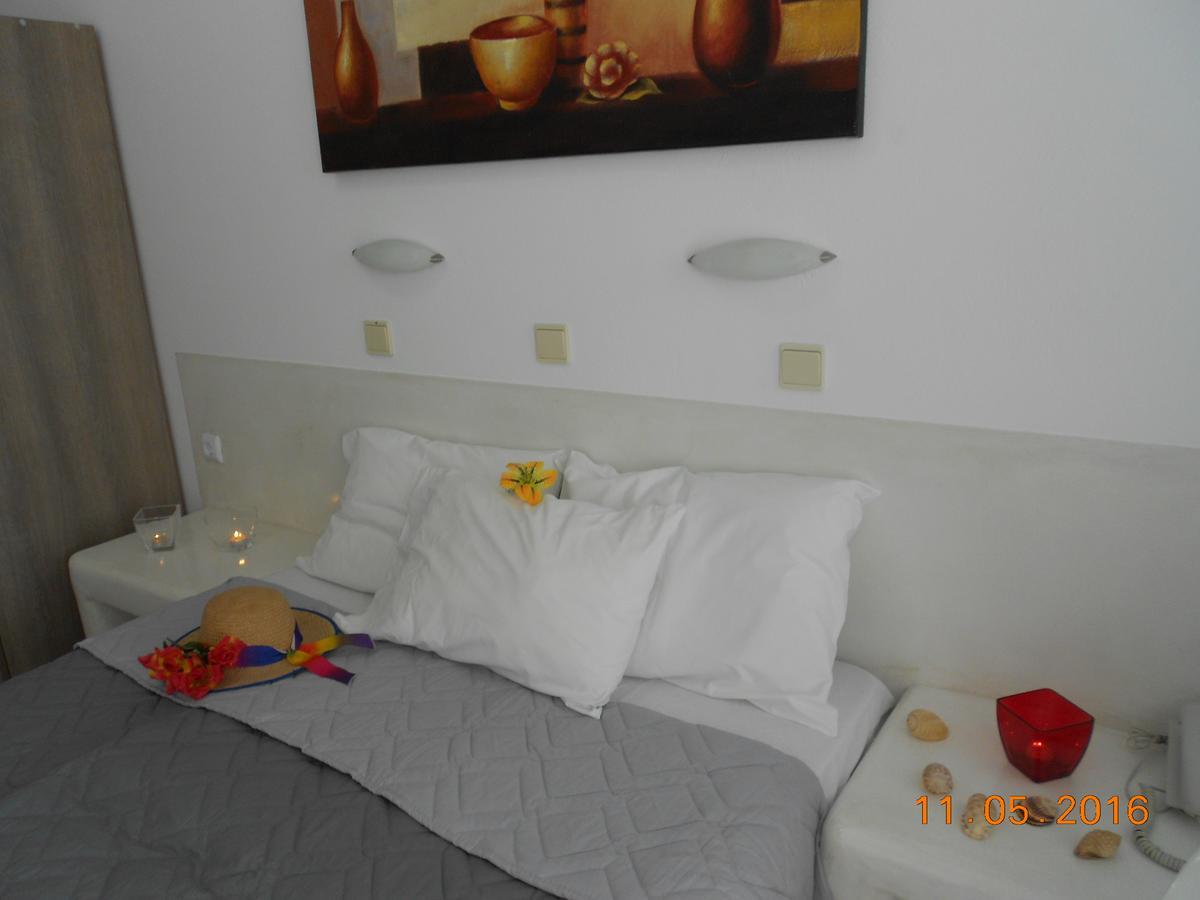 Rooms To Let Rena Monolitos Zewnętrze zdjęcie